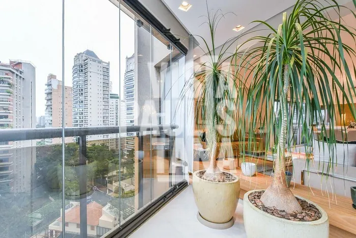 Apartamento com 2 suítes à venda em Jardim Luzitânia, São Paulo, por R$ 9.400.000 Imagem 3