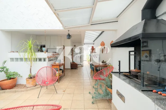 Casa com 2 suítes à venda em Vila Madalena, São Paulo, por R$ 2.370.000 Imagem 3