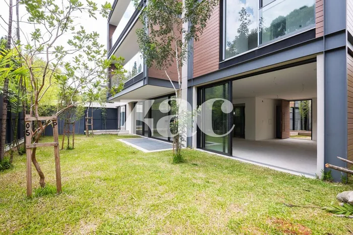 Casa de condomínio com 4 suítes à venda em Alto de Pinheiros, São Paulo, por R$ 9.500.000